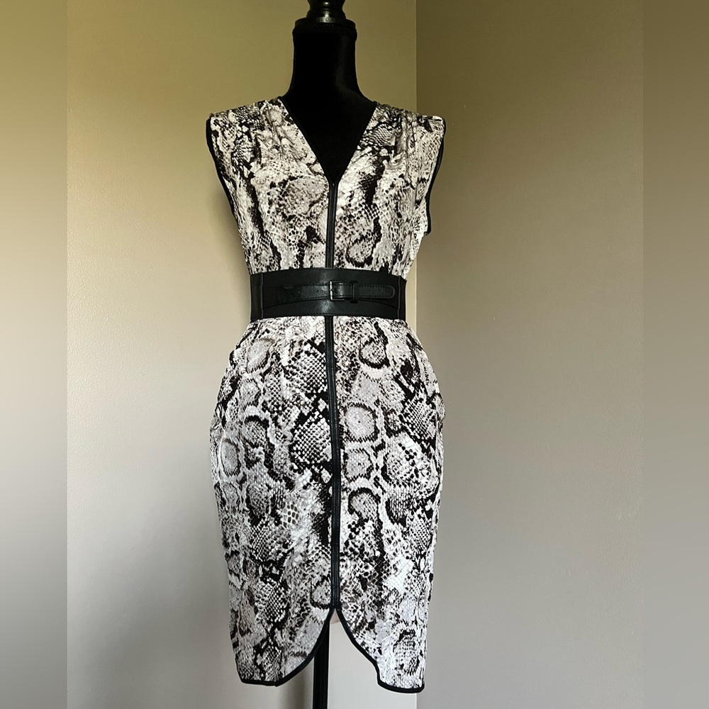 BCBG MazAzria summer dress in XS size